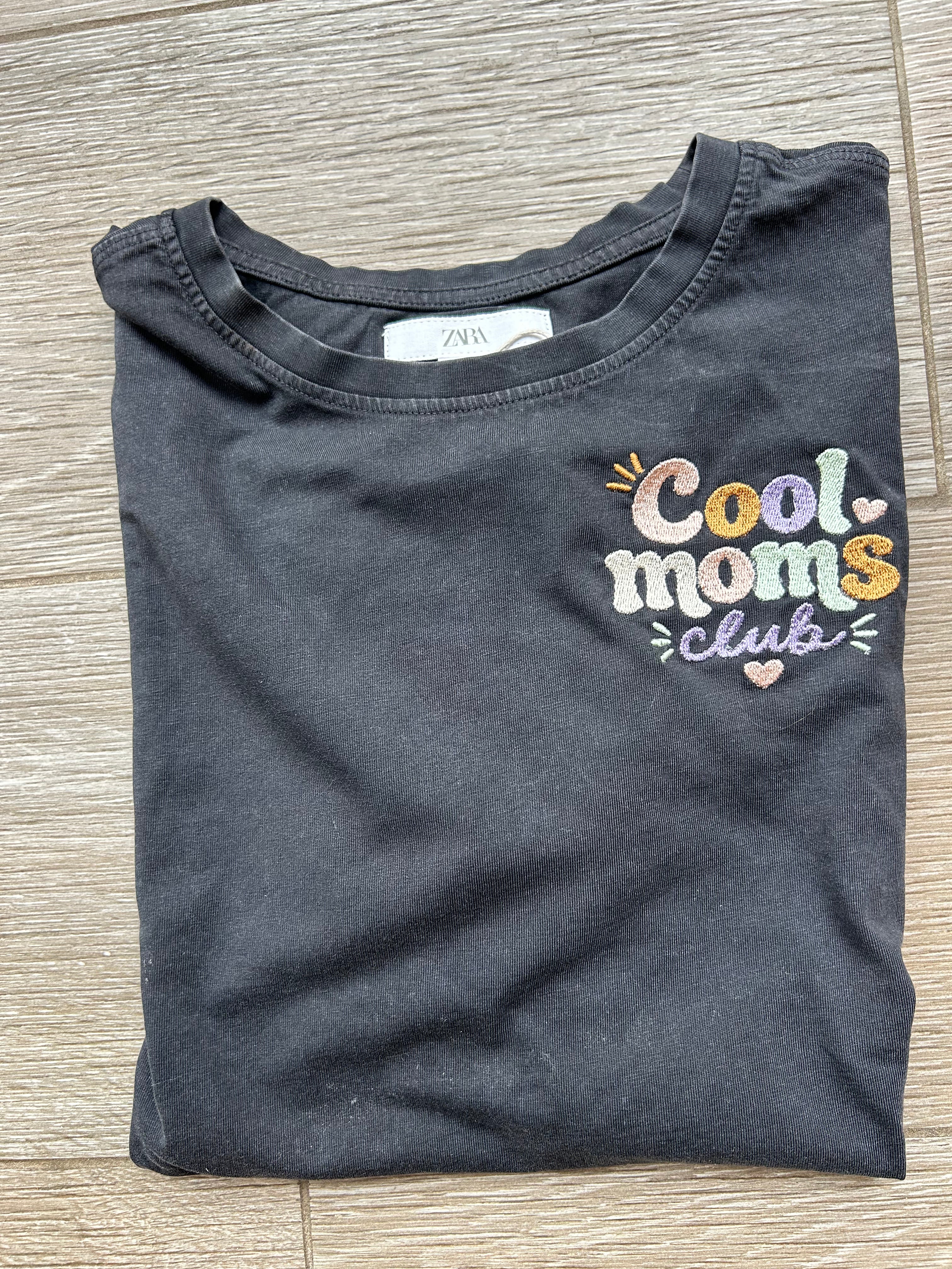 T-shirt ‘Cool Moms Club’